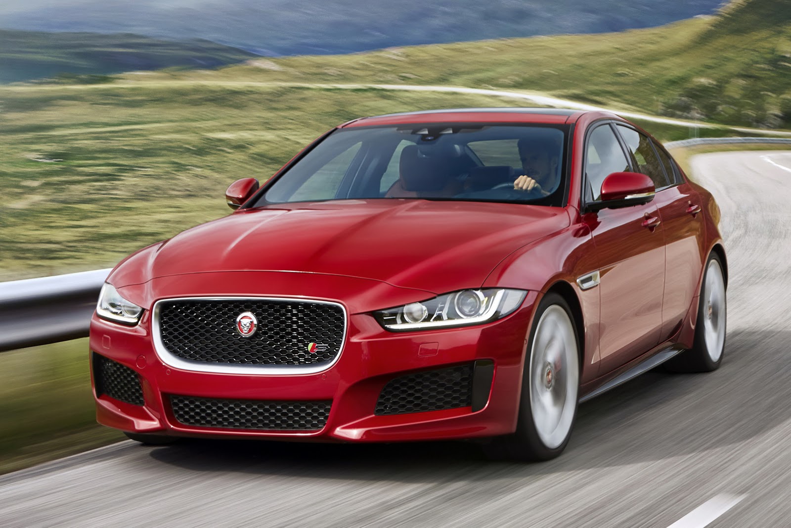 Auto Expo 2016 - 10 New Cars Unveiled in India auto expo 2016
